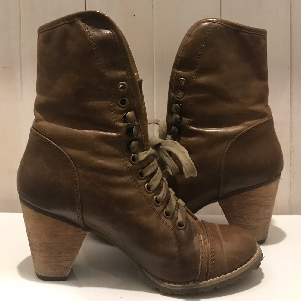 Lace up shearling ankle bootie by Nine West
